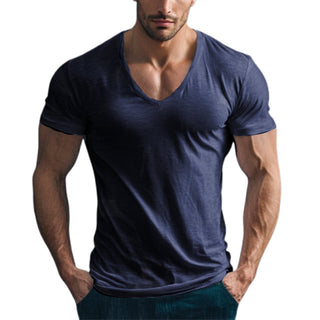 Calvin | Zeitloses T-Shirt mit V-Ausschnitt