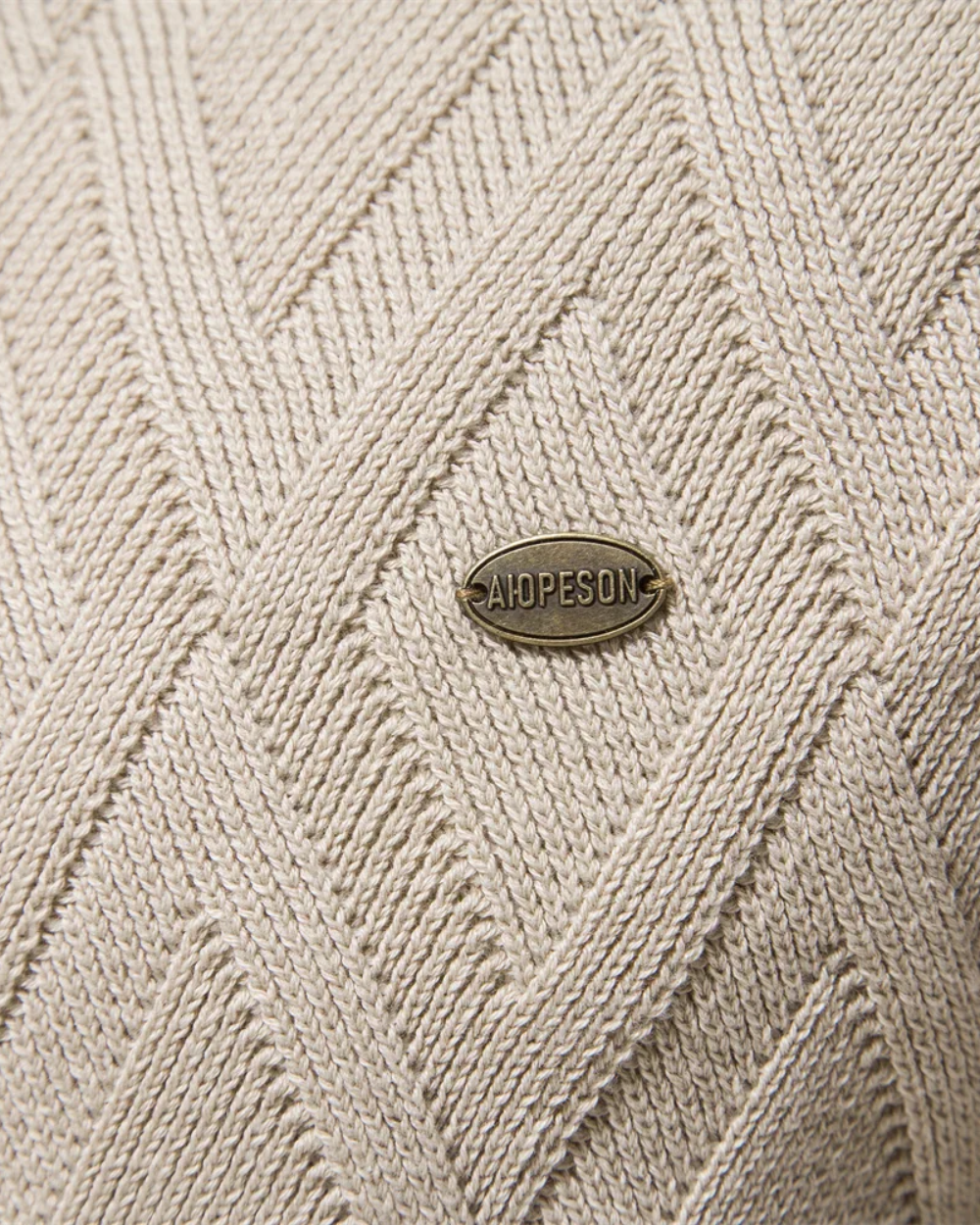 Herrenpullover mit Karomuster V2