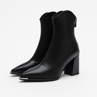 Damen Stiefel aus Kunstleder mit Metallkappe