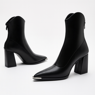 Damen Stiefel aus Kunstleder mit Metallkappe