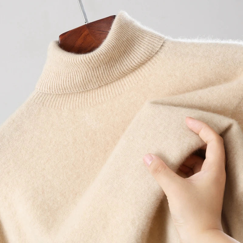 Eleganter Rollkragenpullover aus Wolle