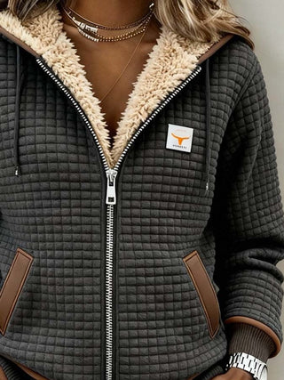 Penelope | Damen Sherpa-Fleece gefütterte Steppjacke mit durchgehendem Reißverschluss und Kapuze